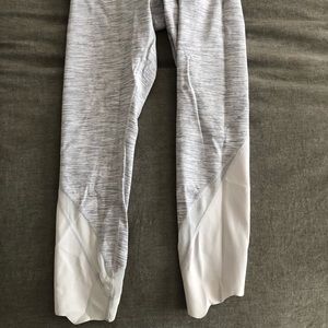 Lululemon Roll Down Wunder Under Scalloped bottom